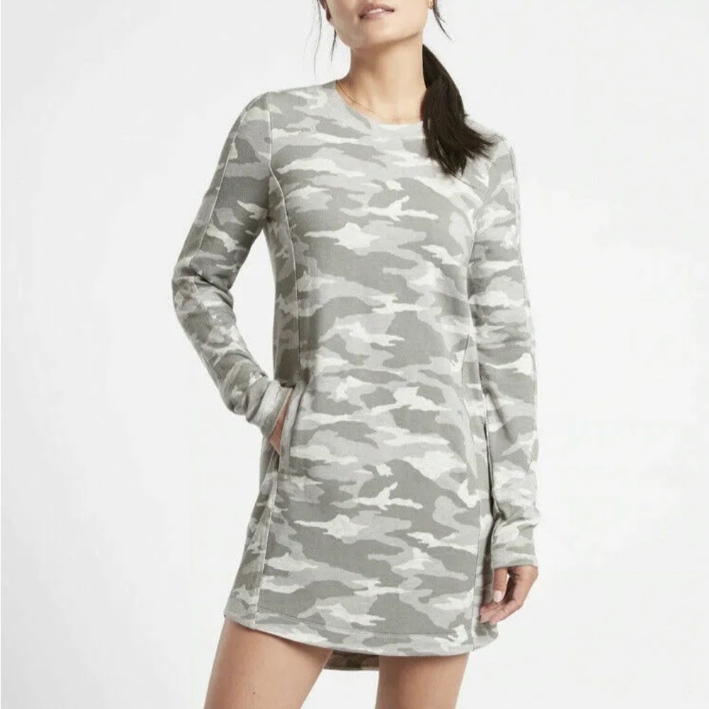 ATHLETA Balance Dress  | Camo Lux Grey Heather Small #982685